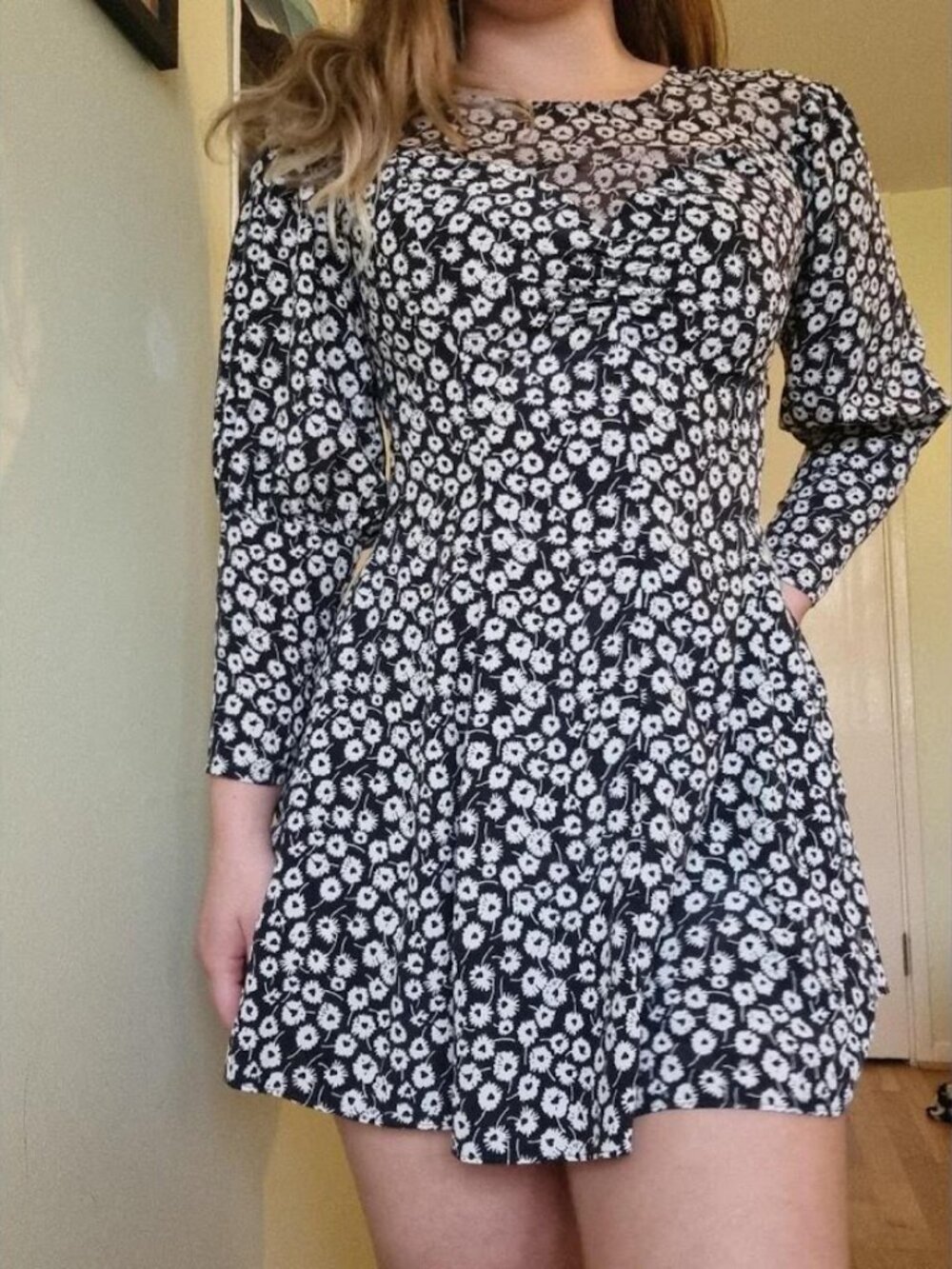 Topshop Daisy Heart Floral Twist Front Mini Dress 12 US Black Long Sleeve